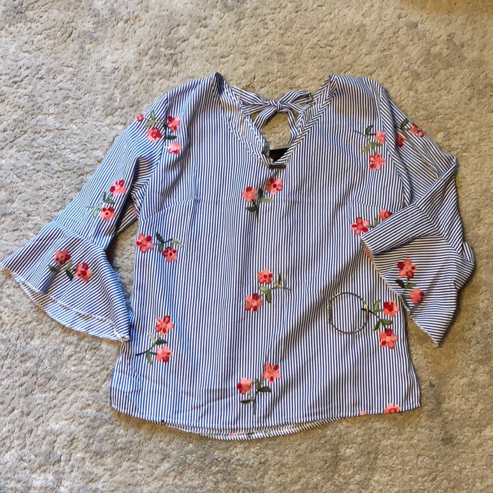 Floral tie back top